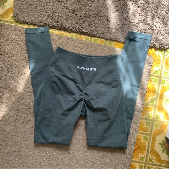 Alphalete ‘Amplify’ Seamless Legging (XS) - titanium (OG material) - Picture 2 of 6